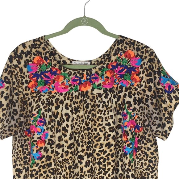 See And Be Seen Shirt Womens Medium Leopard Floral Embroidered Boho Tunic T2971 - Picture 2 of 15